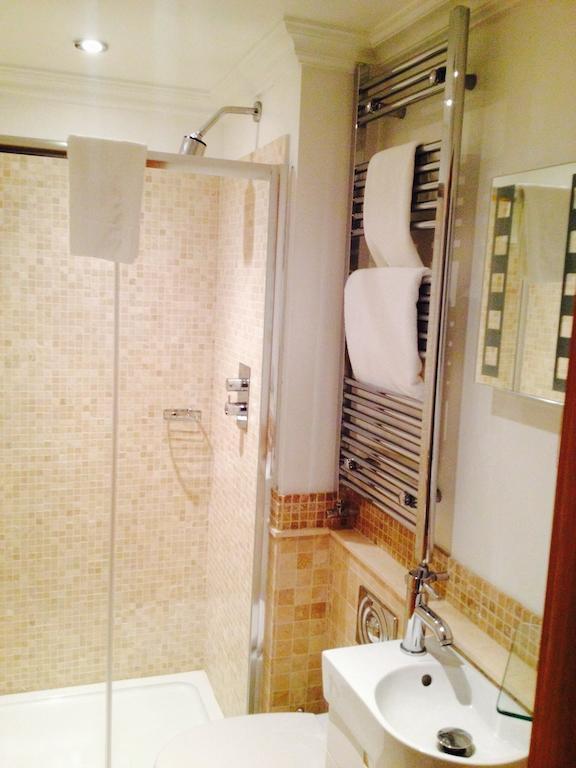 The Arc - Boutique B&B Harrogate Esterno foto